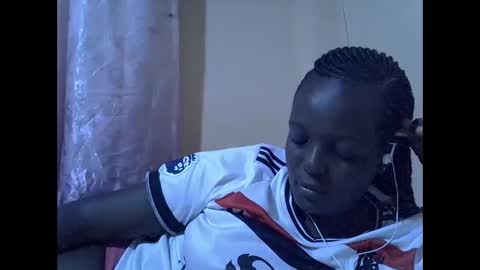 RAYLAH online show from 01/17/26, 11:08