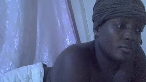 RAYLAH online show from 04/14/26, 05:52