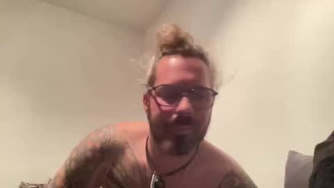 Snapshot of hot_sex83 chatting on 01/05/25, 05:41 letmedoo2 online show from 01/05/25, 05:41