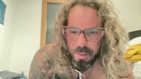 Snapshot of hot_sex83 chatting on 02/11/26, 09:31 letmedoo2 online show from 02/11/26, 09:31