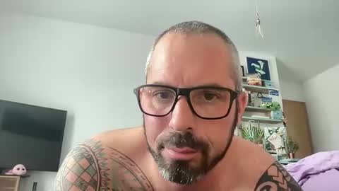 letmedoo2 online show from 03/29/26, 11:43