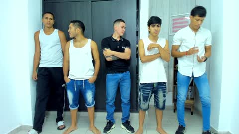 Vanesa Oliver and Andrew online show from 02/02/25, 11:30