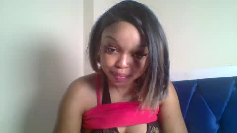 Snapshot of hot_sexxxy_baby chatting on 07/05/26, 07:43 Milly online show from 07/05/26, 07:43