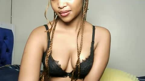 Snapshot of hot_sexy_babe chatting on 06/05/26, 12:28 Bellah online show from 06/05/26, 12:28