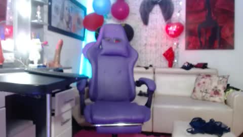 Snapshot of hot_sexy_bunny chatting on 11/08/25, 01:44 hot sexy bunny online show from 11/08/25, 01:44