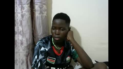 Snapshot of hot_shawrry chatting on 03/03/25, 05:18 hot_shawrry online show from 03/03/25, 05:18