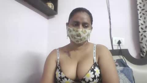 Snapshot of hot_tanvi chatting on 04/20/26, 05:10 Tanvi online show from 04/20/26, 05:10