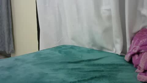 Snapshot of hot_tara1 chatting on 10/27/25, 01:31 tara online show from 10/27/25, 01:31