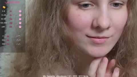 Hot Thumbelina online show from 12/14/25, 10:31