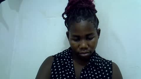 hotagrace online show from 10/06/25, 09:56