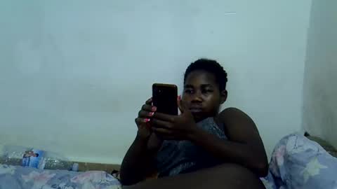 hotagrace online show from 10/24/25, 07:32