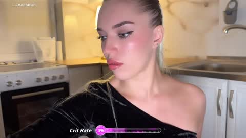 Snapshot of hotalika chatting on 05/03/26, 09:43 Alika online show from 05/03/26, 09:43
