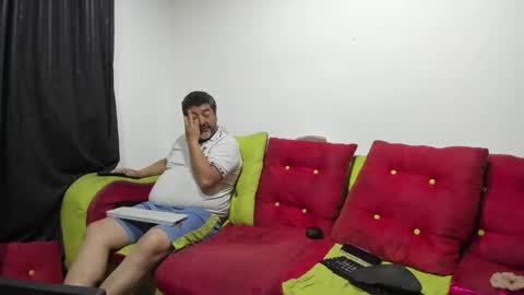 hotandfierylatinos online show from 12/23/25, 08:56