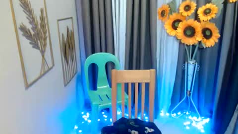 Snapshot of hotasian_richard chatting on 04/08/26, 06:13 hotasian_richard online show from 04/08/26, 06:13