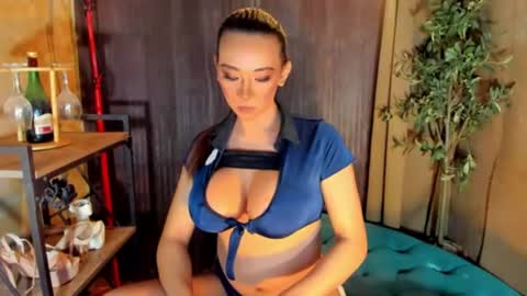 Snapshot of hotasianjane chatting on 07/18/26, 01:43 Jane online show from 07/18/26, 01:43