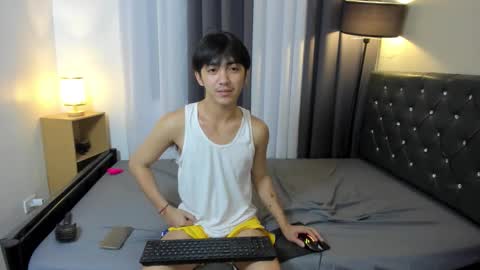 Kenny online show from 09/20/25, 10:27