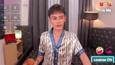 Kenny online show from 12/21/25, 01:40