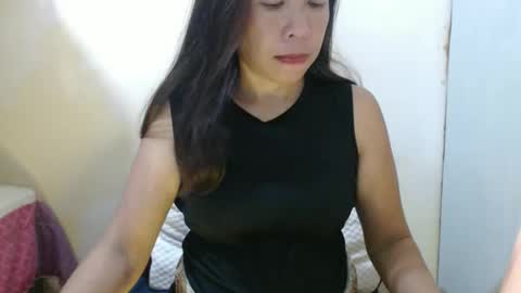 hotasianyue69 online show from 12/03/25, 03:43