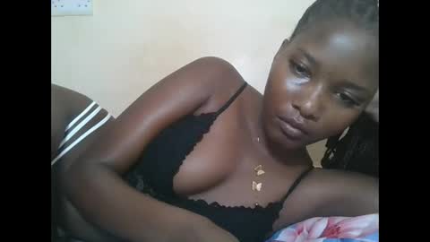 love online show from 10/07/25, 08:22