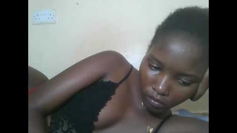 love online show from 11/21/25, 07:45