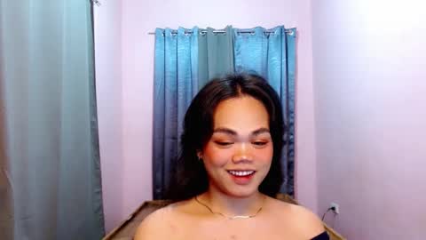 Snapshot of hotbabe_rica chatting on 12/16/24, 02:05 Ricaa online show from 12/16/24, 02:05