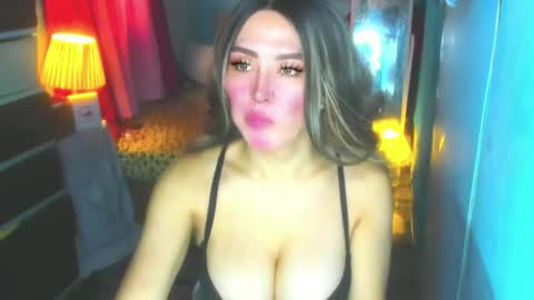 T A N Y A online show from 10/16/25, 01:17