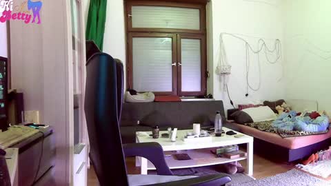 Betty Bellucci online show from 01/29/25, 07:36