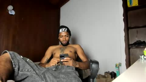 Snapshot of hotbody22_ chatting on 06/30/26, 06:31 hotbody22_ online show from 06/30/26, 06:31