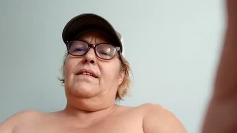 hotboobs117 online show from 11/25/25, 04:40