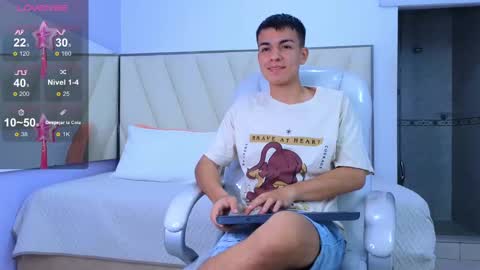 hotboy21_ online show from 09/23/25, 03:31