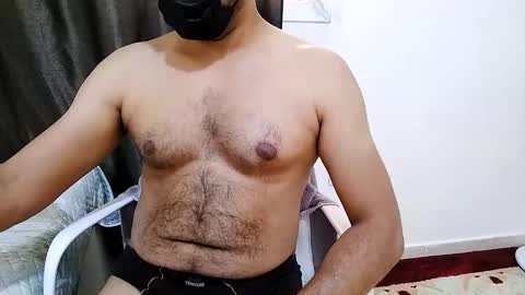 Snapshot of hotboy8677 chatting on 05/19/26, 11:27 Hotboy8677 online show from 05/19/26, 11:27