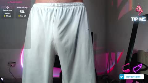 Alex Neon online show from 12/22/25, 10:23