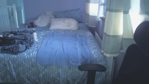 hotboyron online show from 12/18/24, 10:40