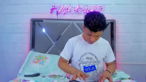 DANIEL AND KEVIN online show from 11/16/25, 06:19