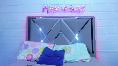 DANIEL AND KEVIN online show from 11/25/25, 06:13