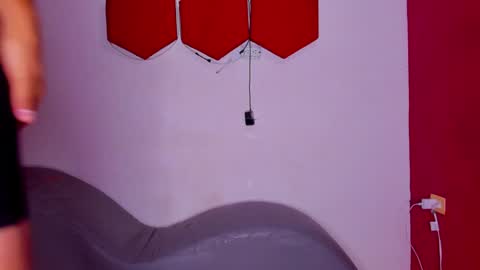 Astrid Steve coco online show from 12/21/24, 10:40