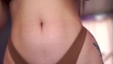 Anais online show from 09/25/25, 06:39