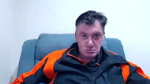 hotcam054 online show from 04/23/26, 07:27