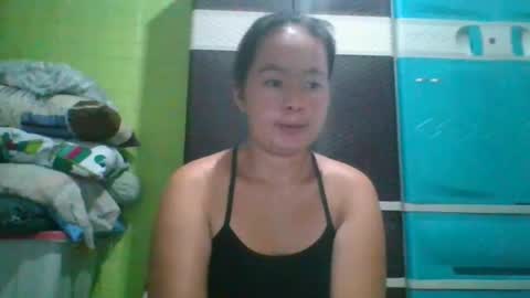 Snapshot of hotchicks4uxx chatting on 02/06/25, 11:04 hotchicks4uxx online show from 02/06/25, 11:04