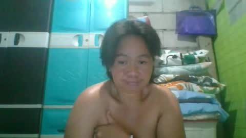 Snapshot of hotchicks4uxx chatting on 02/03/26, 12:31 hotchicks4uxx online show from 02/03/26, 12:31