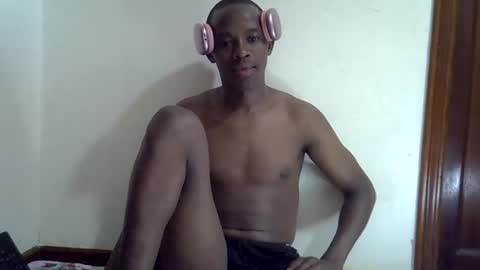 hotcum256 online show from 04/11/26, 08:46