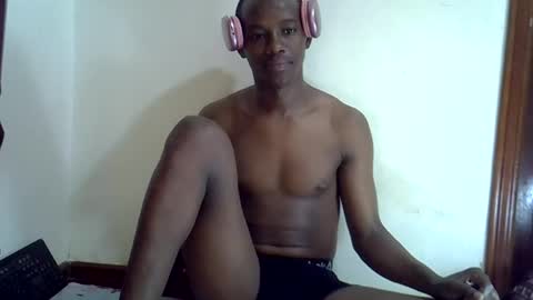 hotcum256 online show from 04/22/26, 06:05