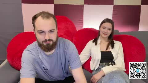 Max and Alina online show from 05/17/26, 06:37