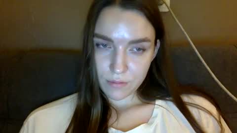 effy online show from 03/01/25, 08:10