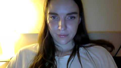 effy online show from 03/03/25, 08:32