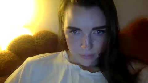 effy online show from 09/22/25, 09:17