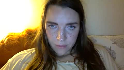 effy online show from 10/11/25, 09:46