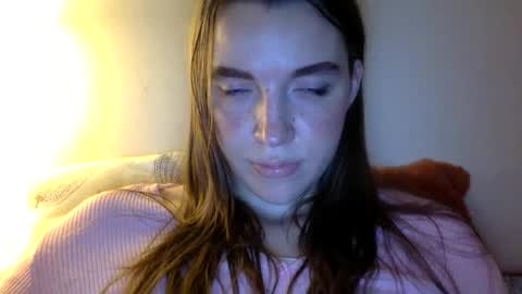 effy online show from 11/26/25, 09:27