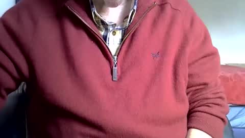 hotejok online show from 10/31/25, 11:44