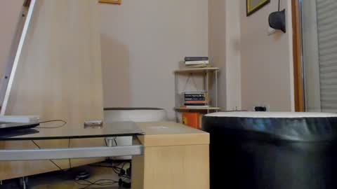 Erika  online show from 02/18/26, 08:49